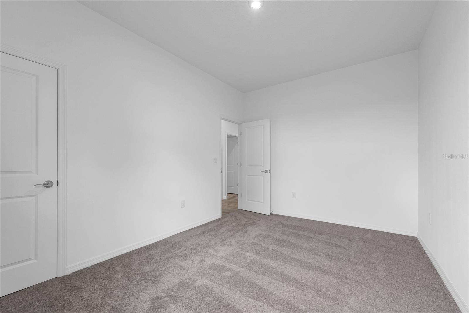 1112 Banff Dr Ne Property Photo 22