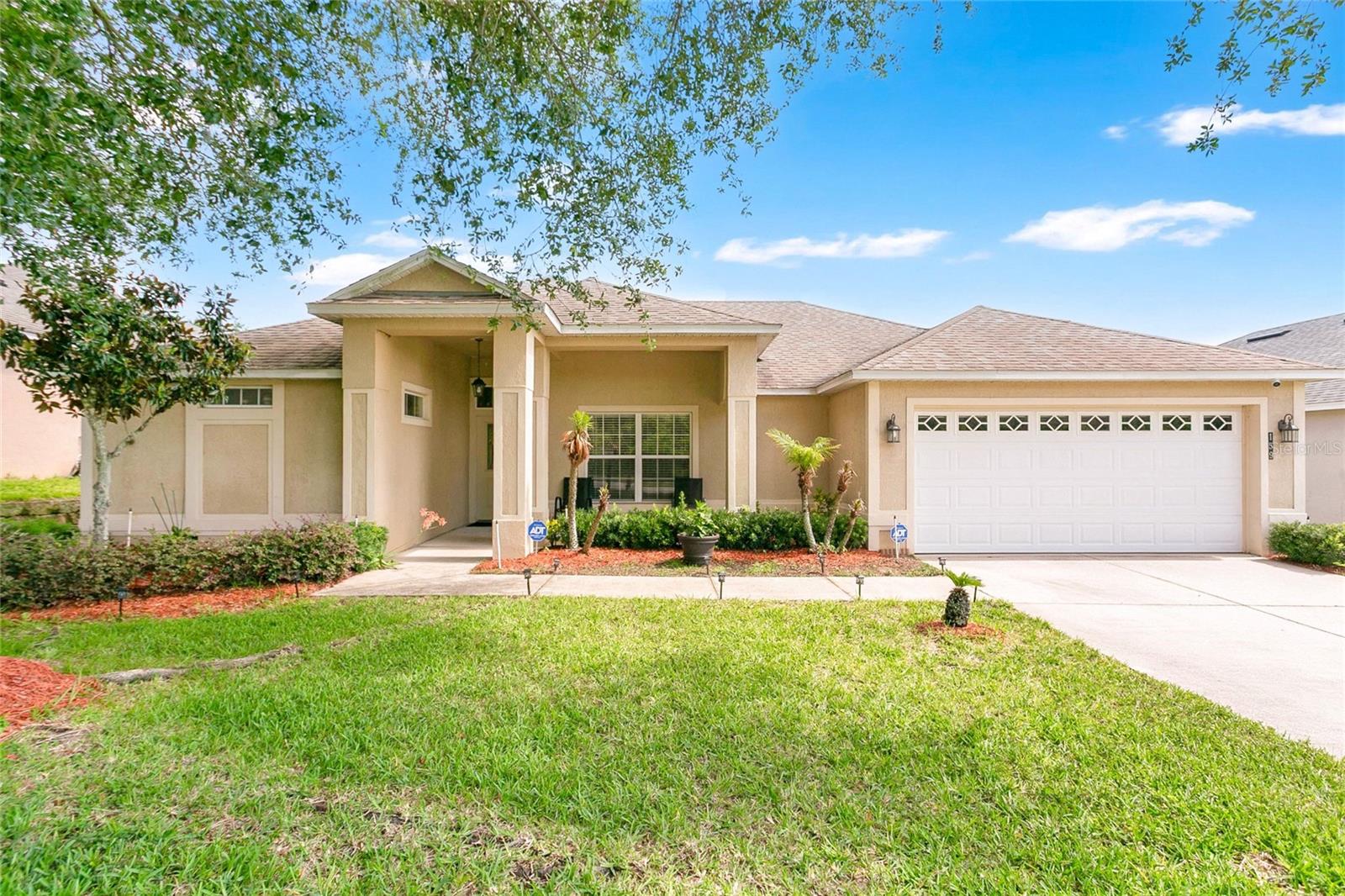 159 Compass Rose Dr Property Photo 1