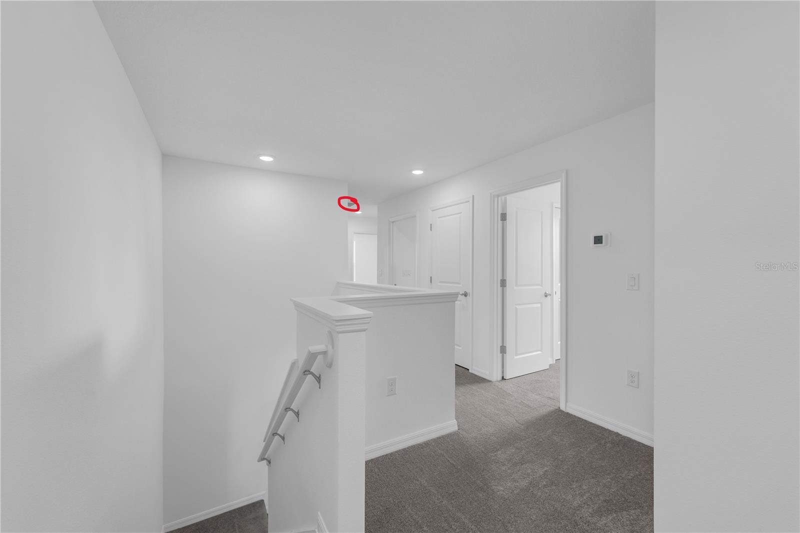 856 Castleford Ave Property Photo 18