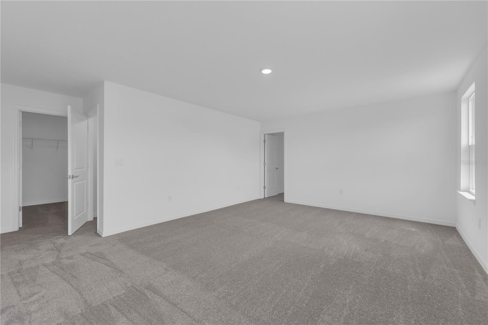 856 Castleford Ave Property Photo 21
