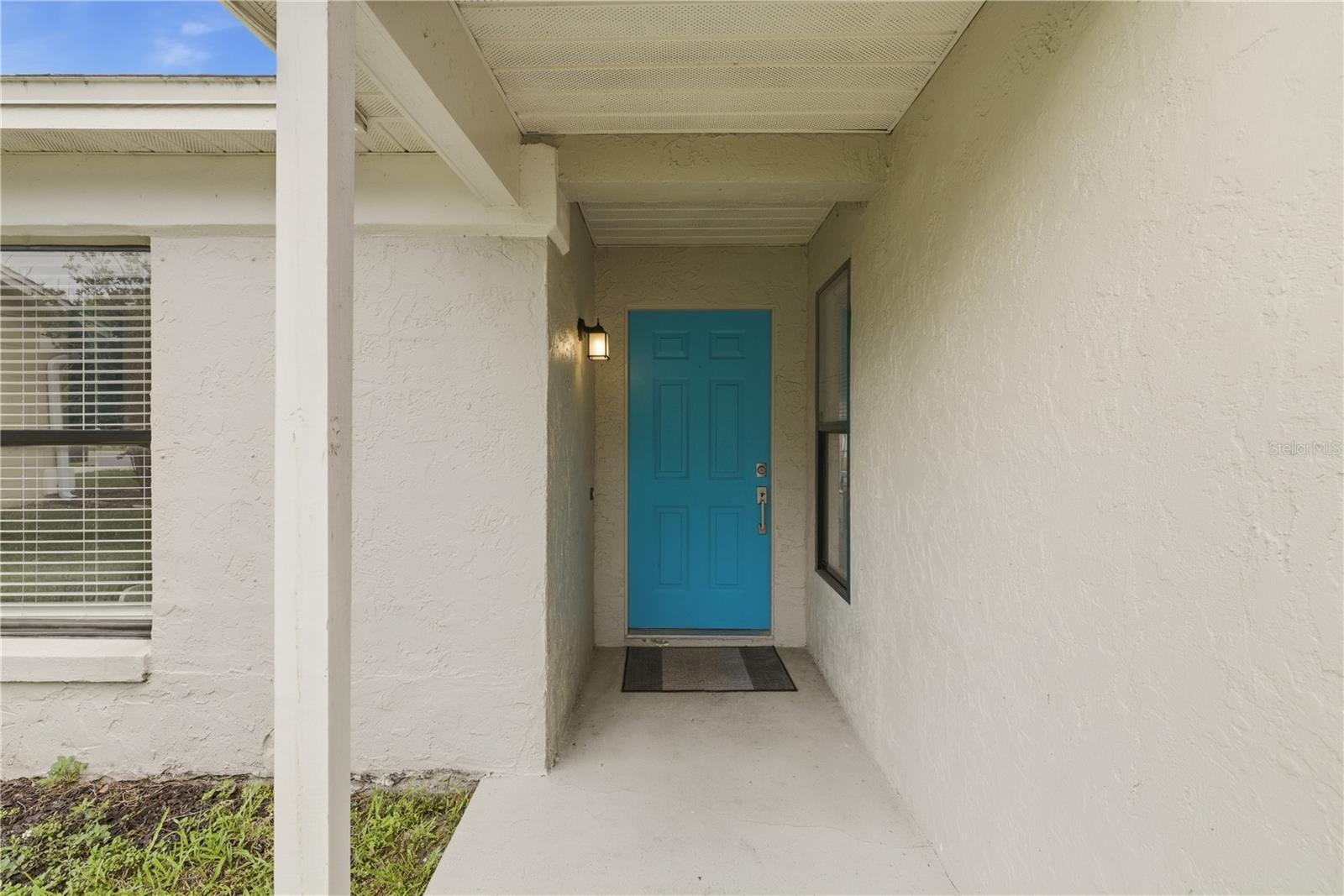 1119 Covington St Property Photo 4