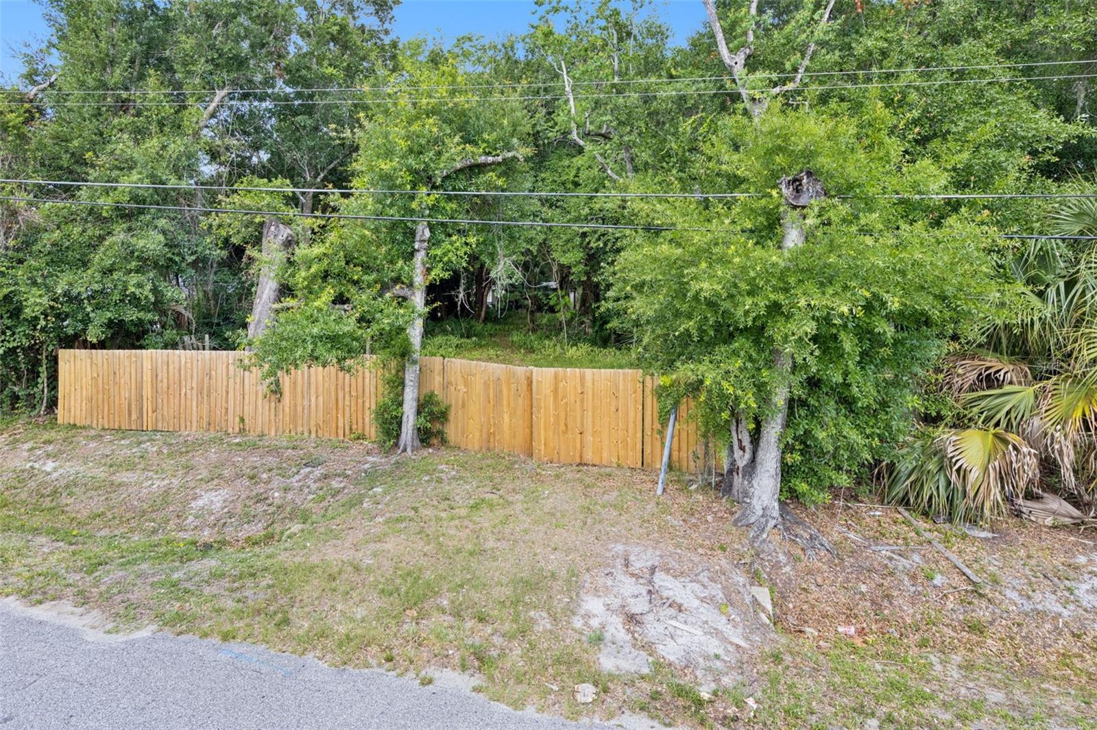1318 Coletta Dr Property Photo 11