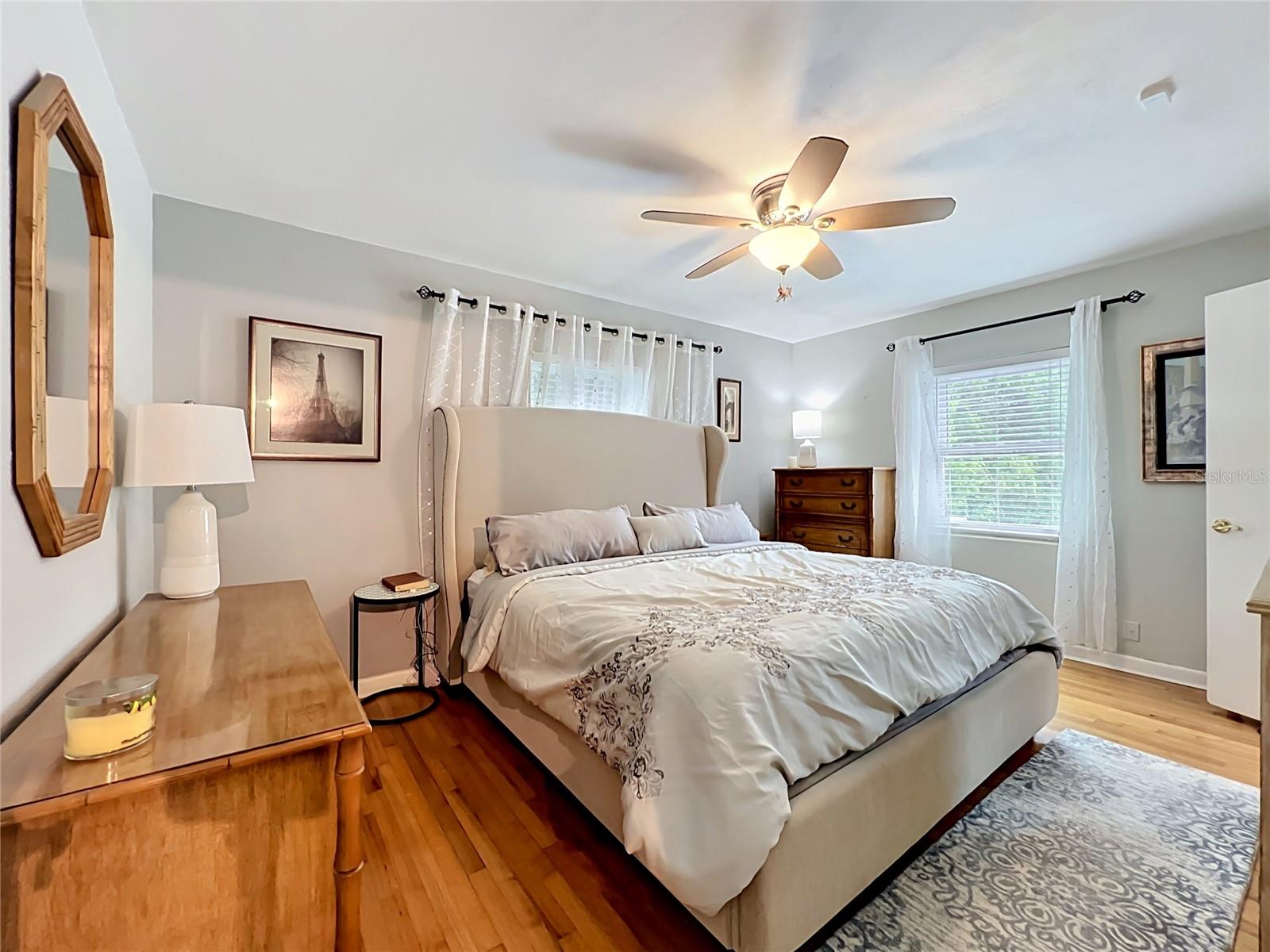 2806 Vine St Property Photo 18