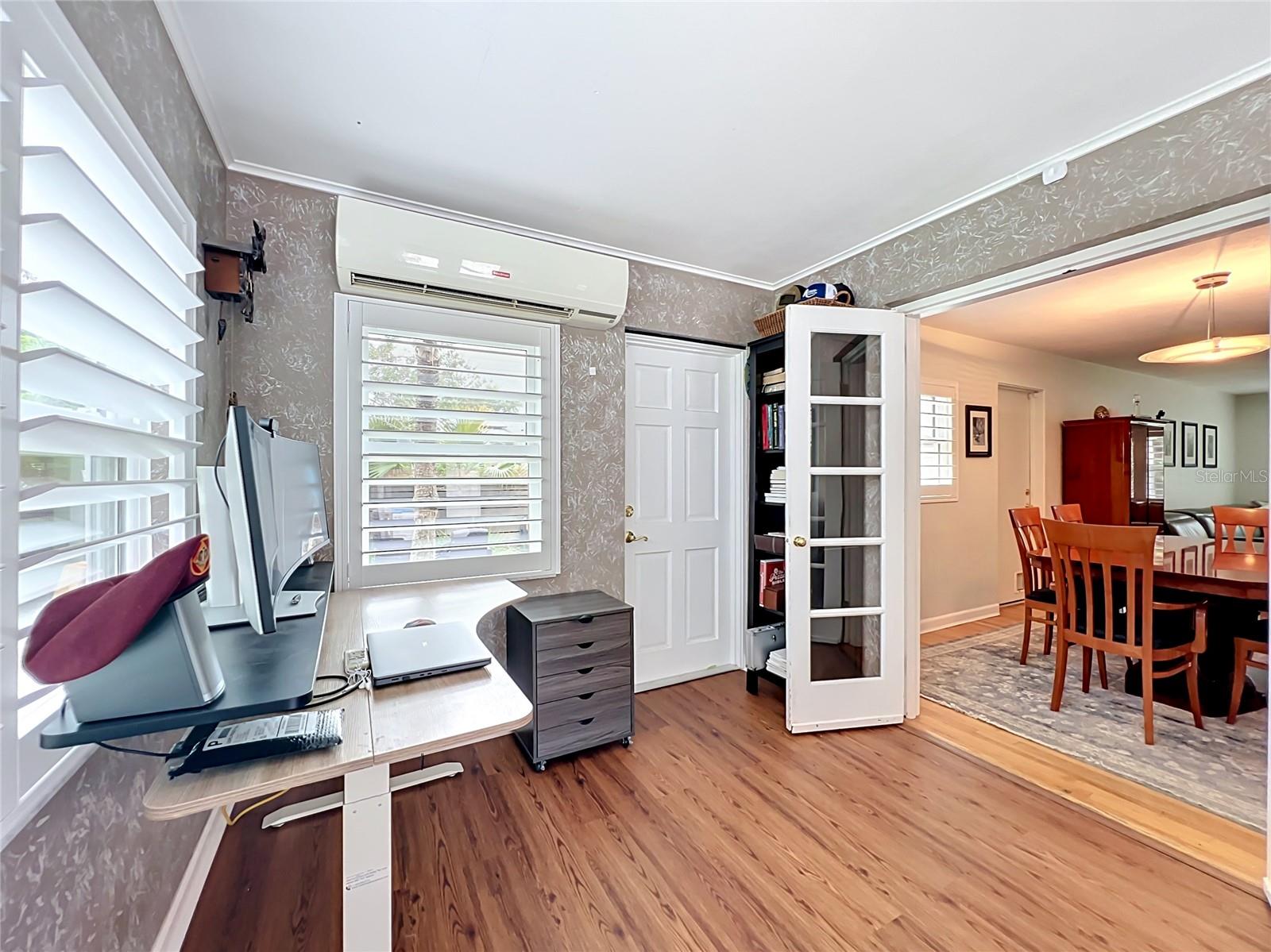 2806 Vine St Property Photo 36