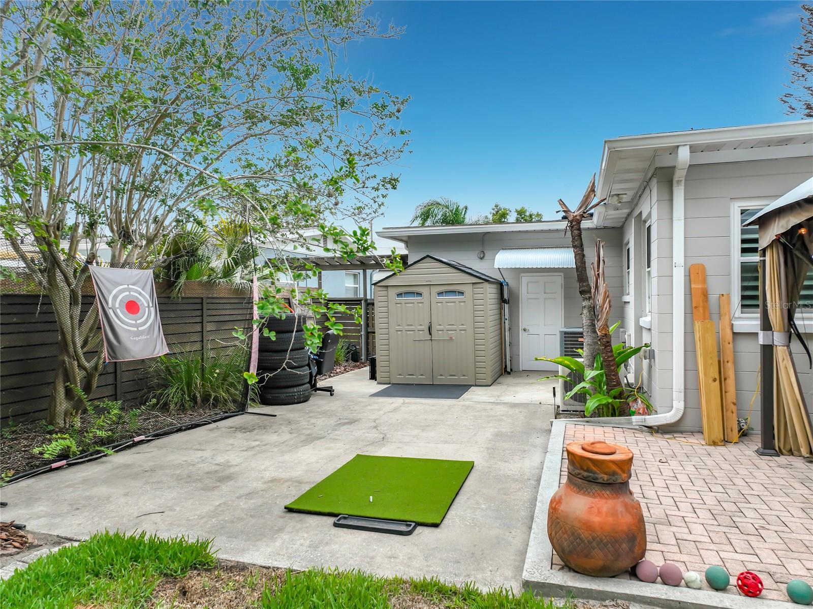 2806 Vine St Property Photo 55