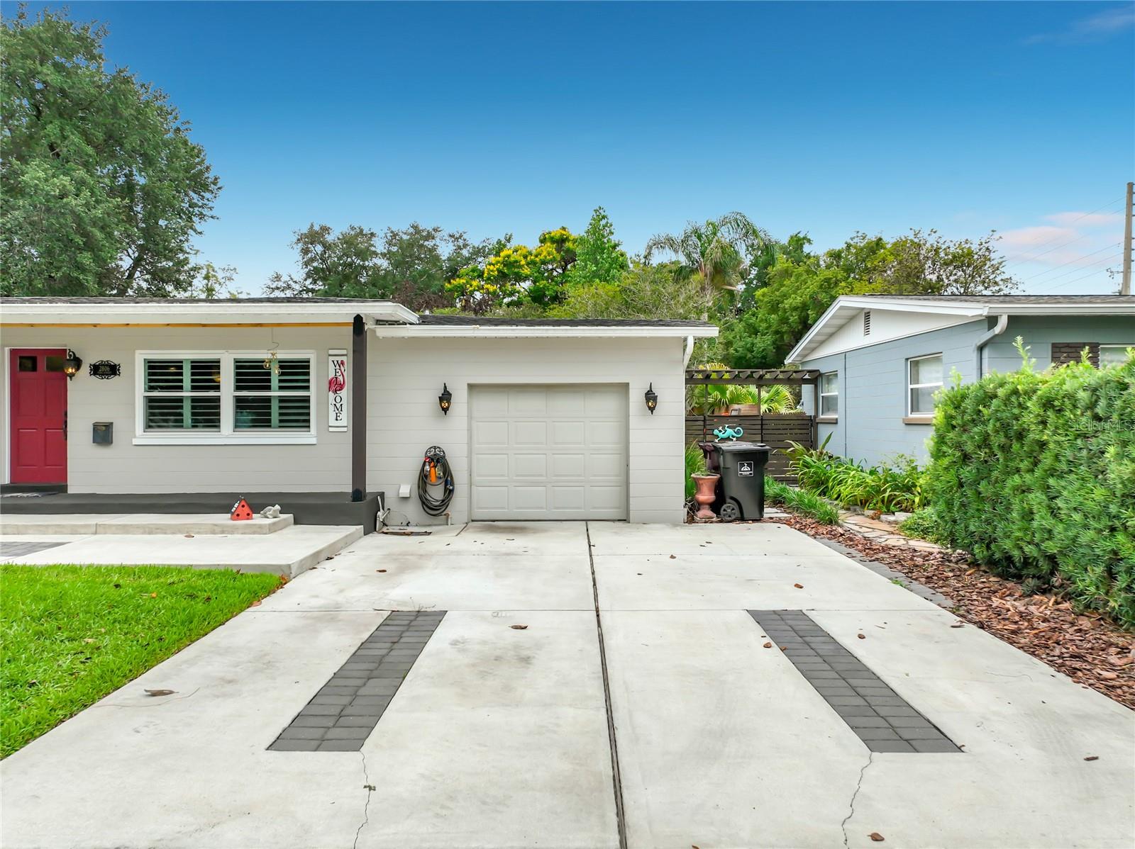 2806 Vine St Property Photo 59
