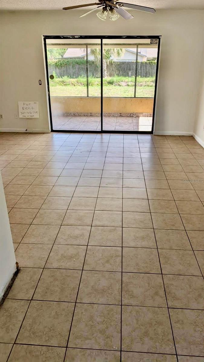 1077 Basque Dr Property Photo 2