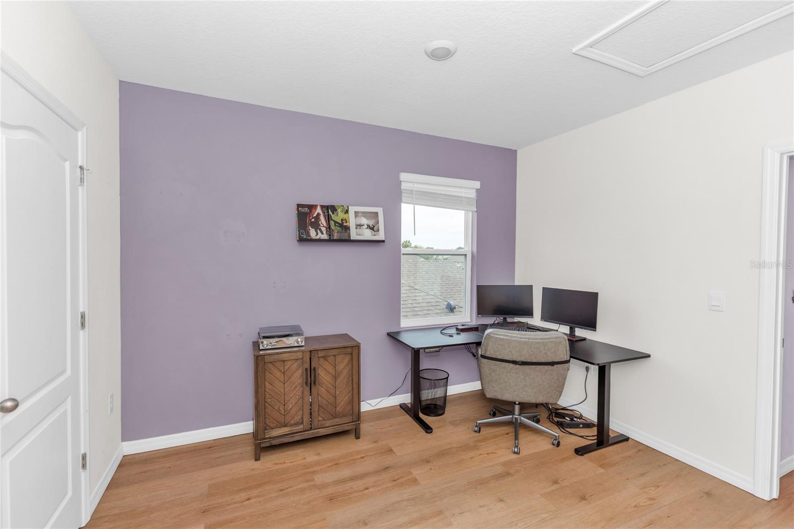 3758 Sungrove Cir Property Photo 15
