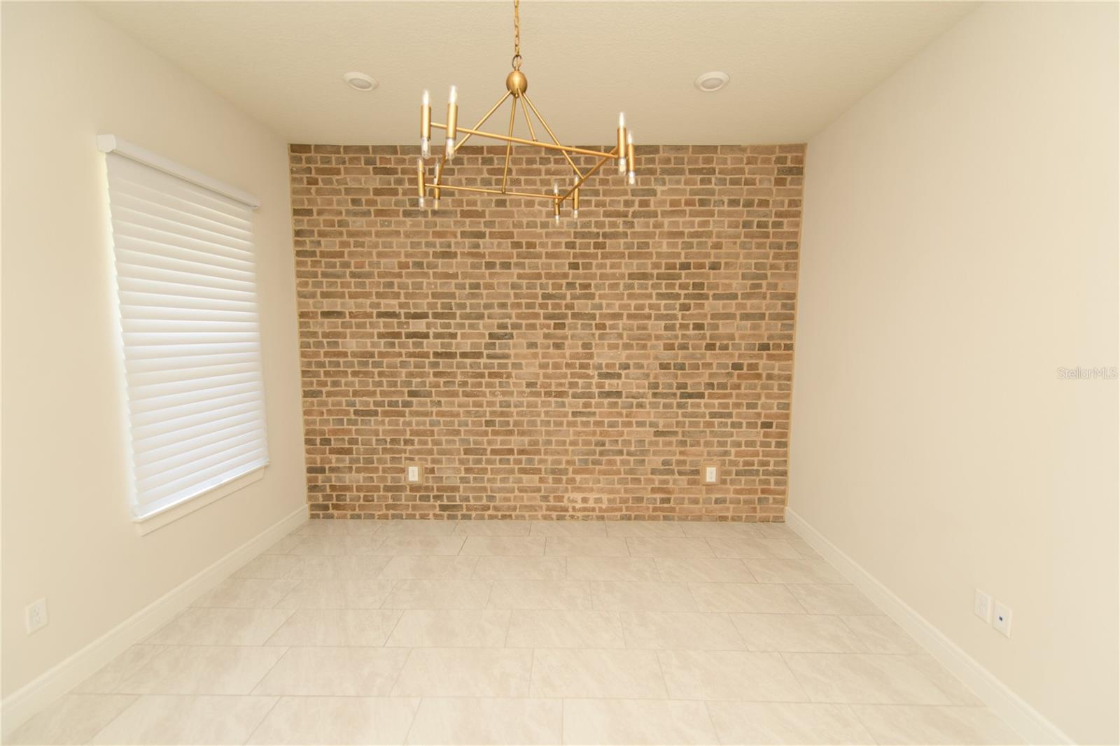 10746 Pahokee Beach Pl Property Photo 5