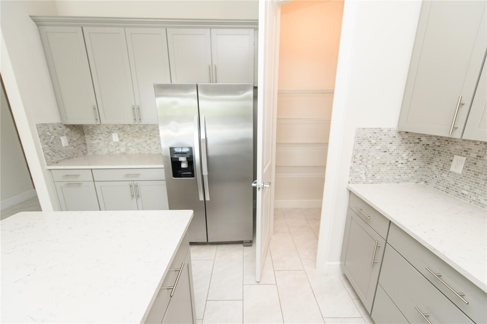 10746 Pahokee Beach Pl Property Photo 9