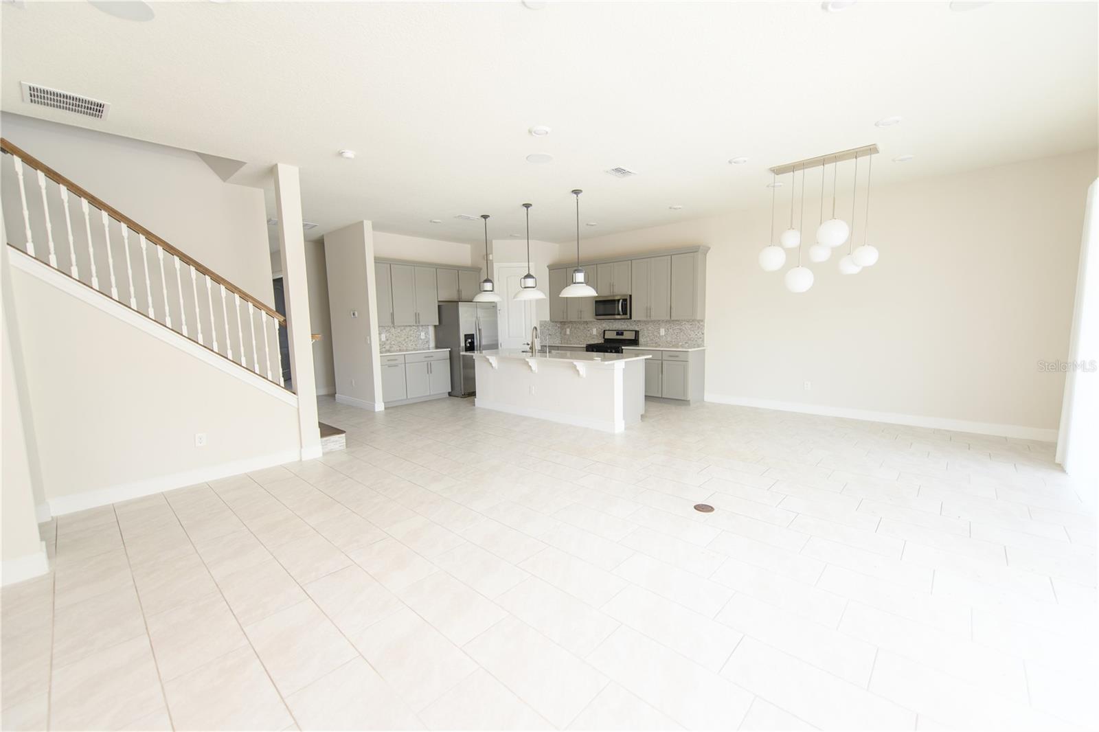 10746 Pahokee Beach Pl Property Photo 14