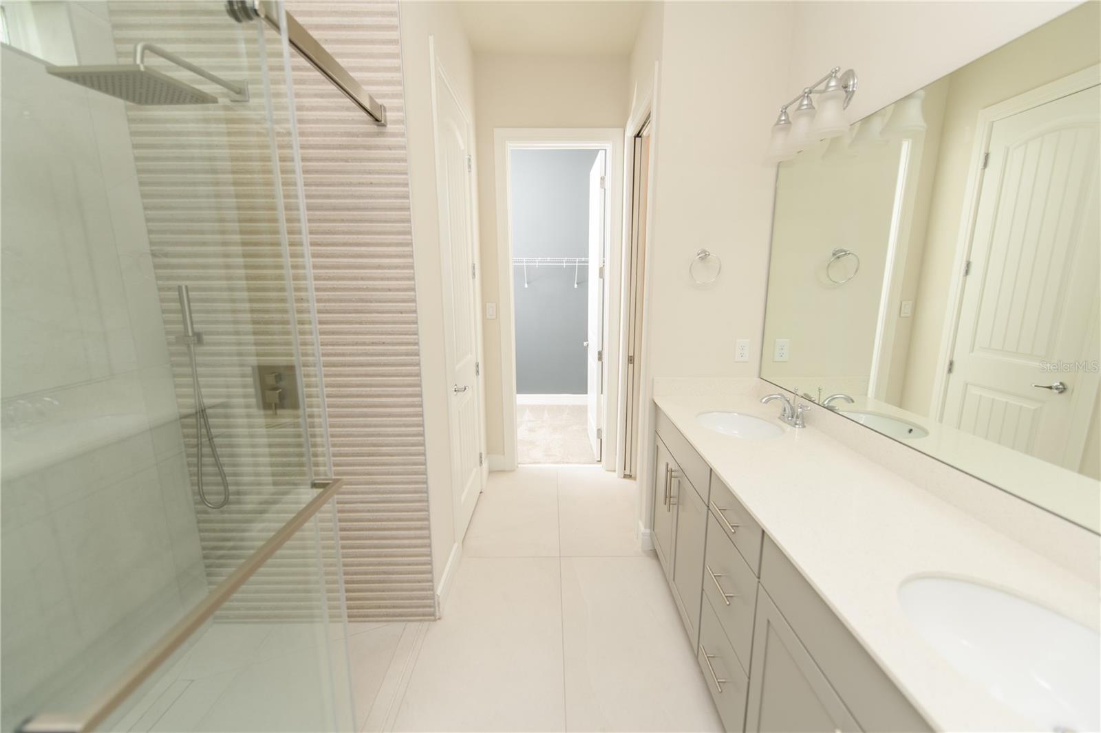 10746 Pahokee Beach Pl Property Photo 16