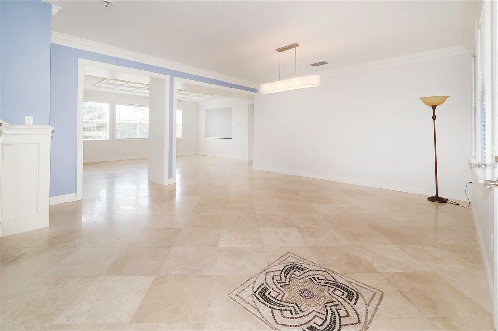 10124 Malpas Pt Property Photo 4