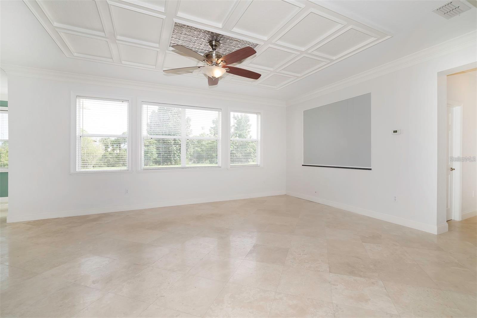10124 Malpas Pt Property Photo 8