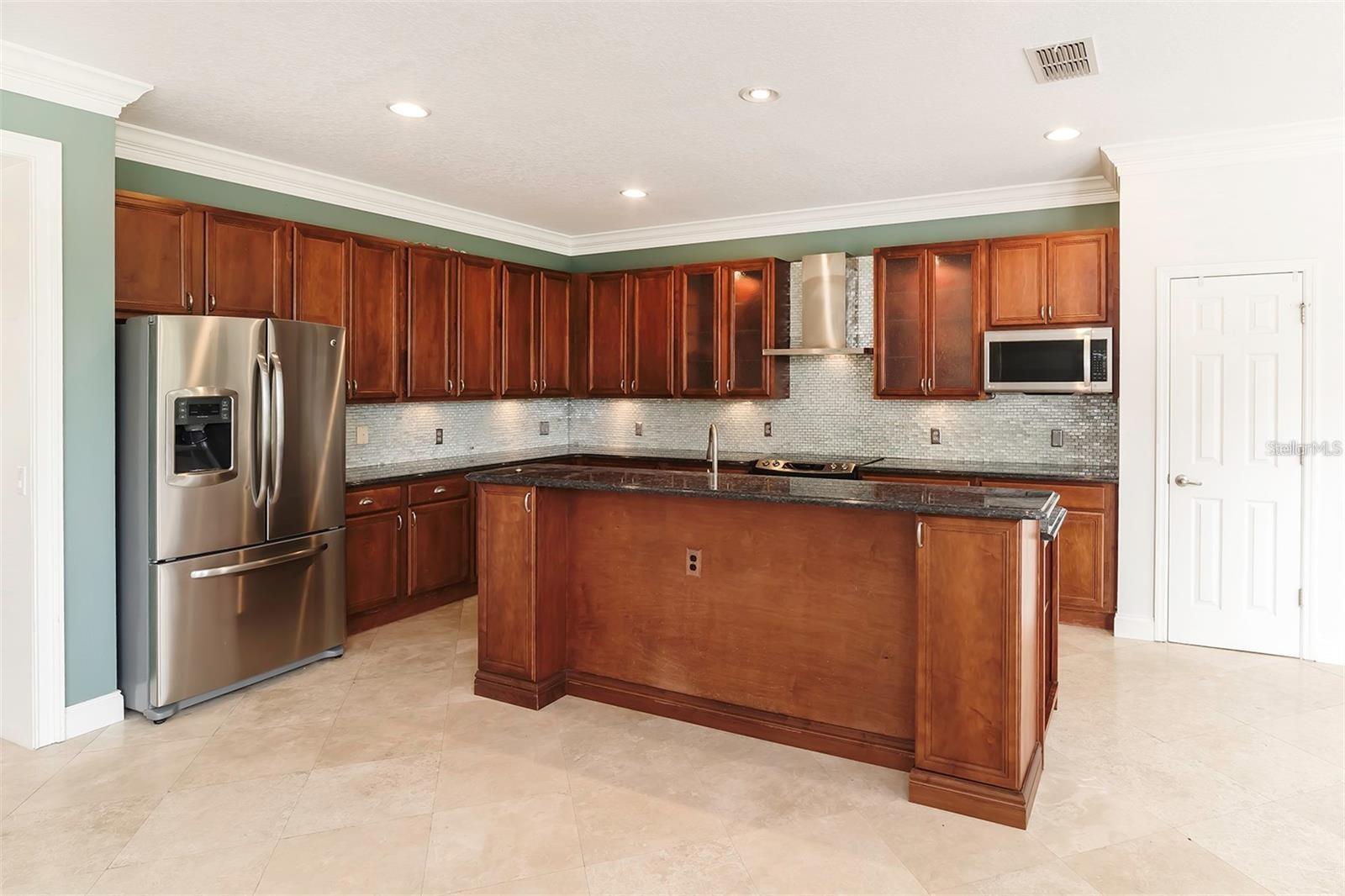 10124 Malpas Pt Property Photo 11
