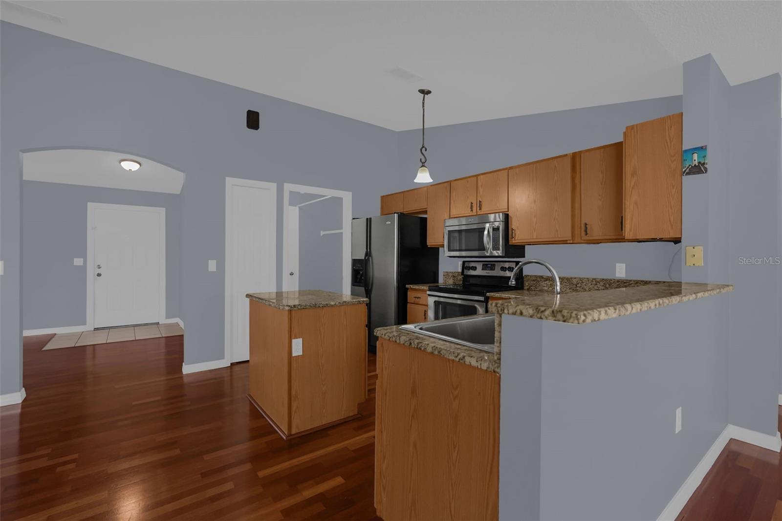 1147 Normandy Dr Property Photo 12