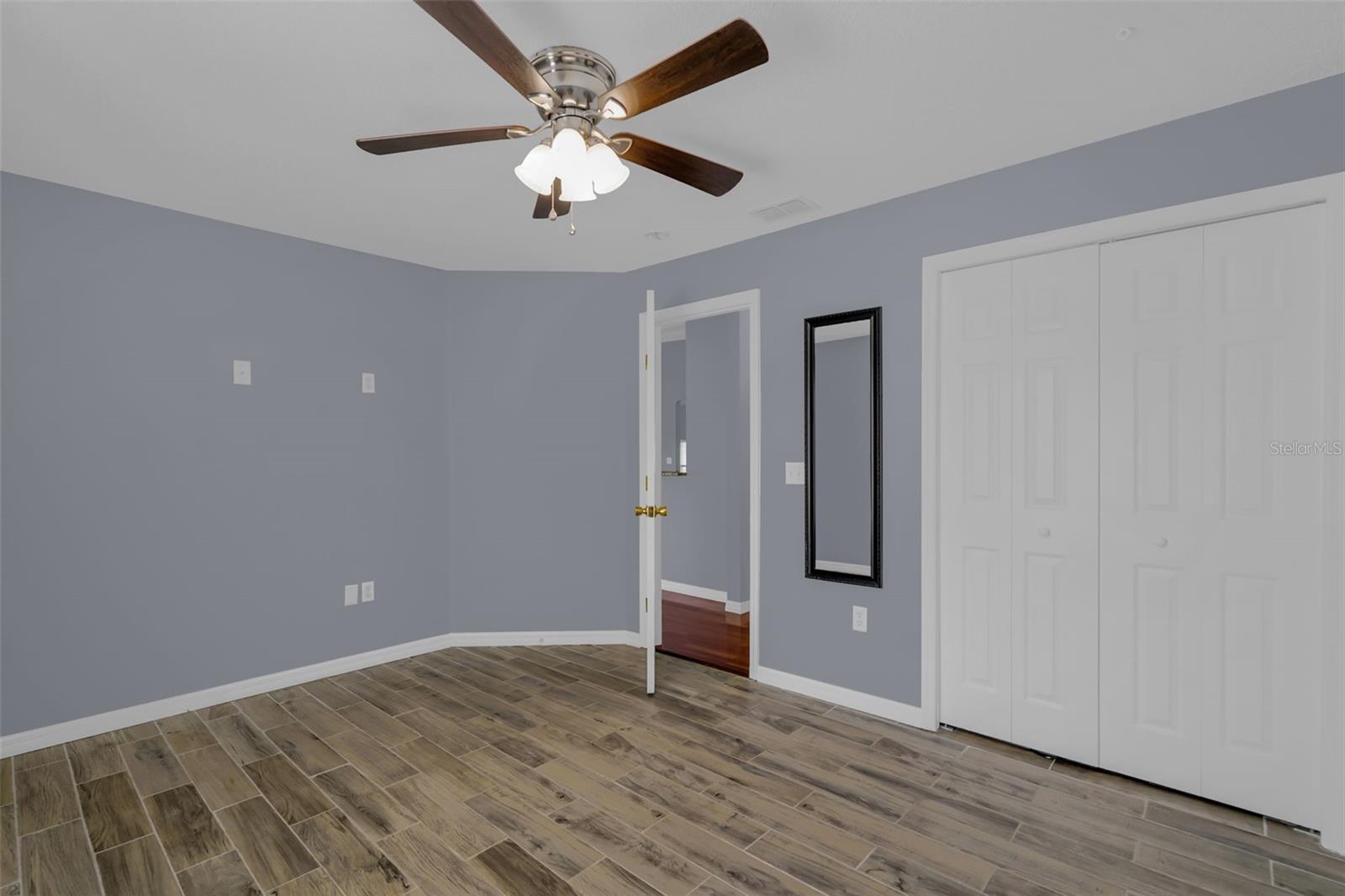 1147 Normandy Dr Property Photo 17