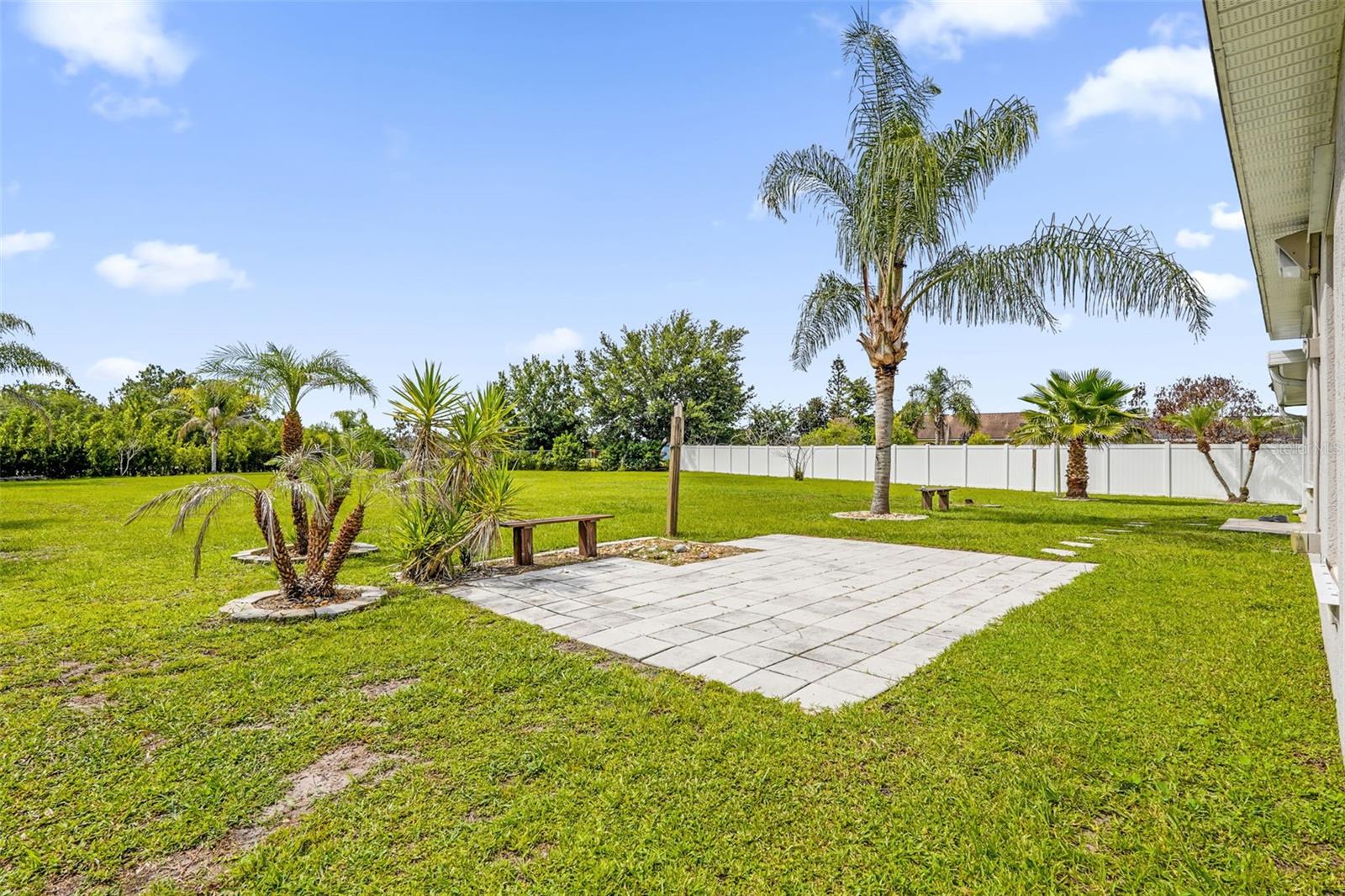 1147 Normandy Dr Property Photo 31