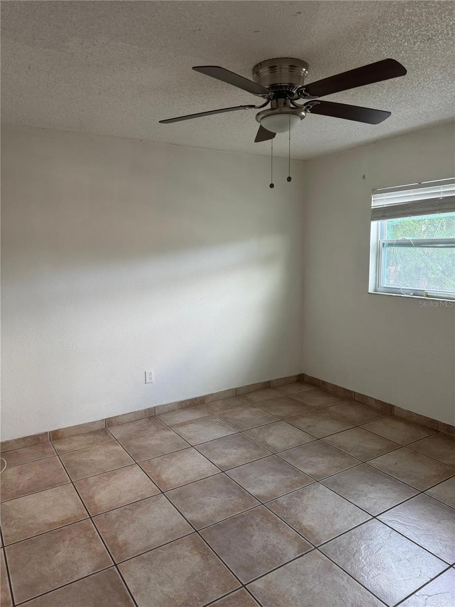 712 Michigan Ct #3 Property Photo 6