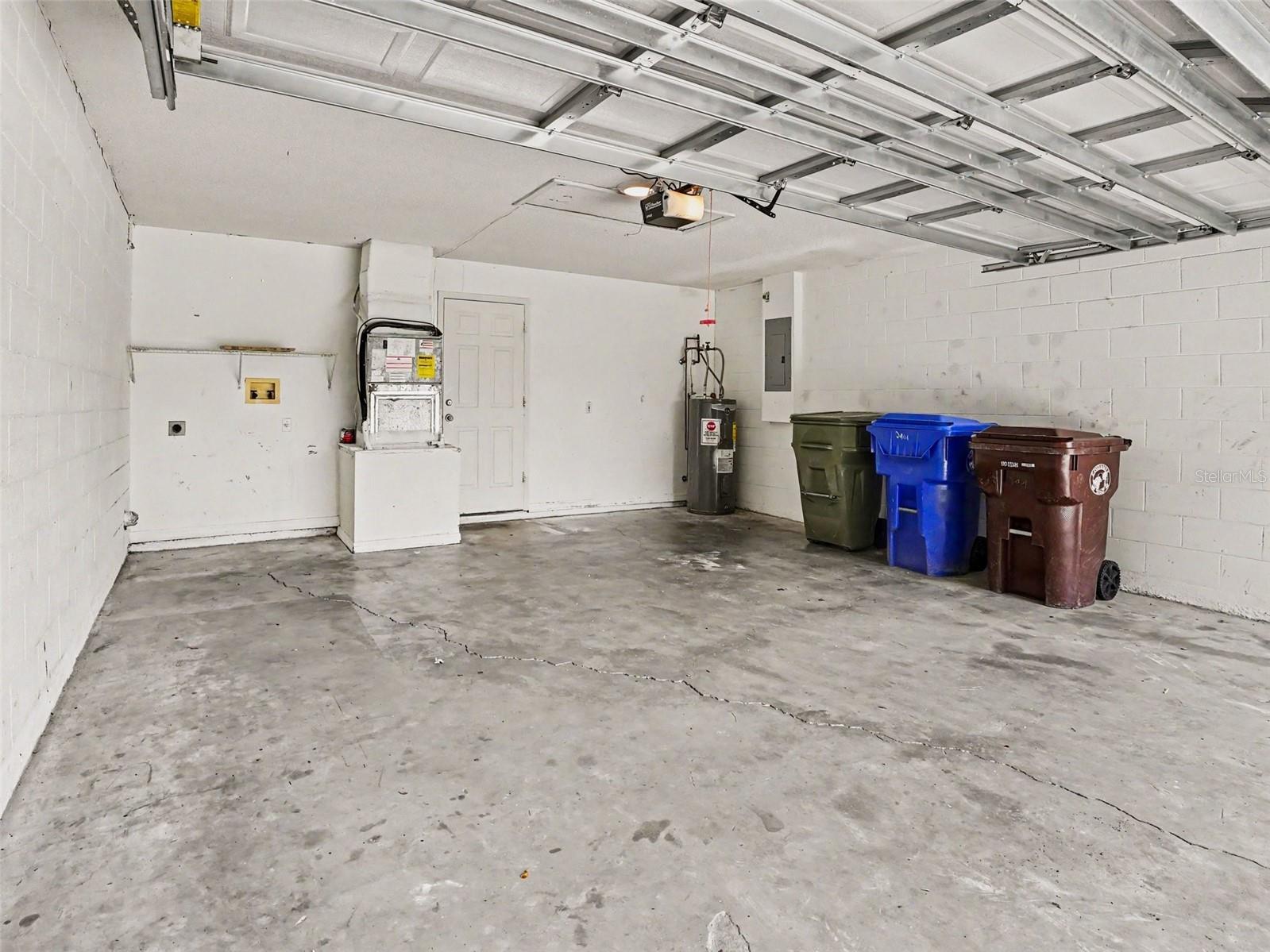 2481 Winchester Blvd Property Photo 13