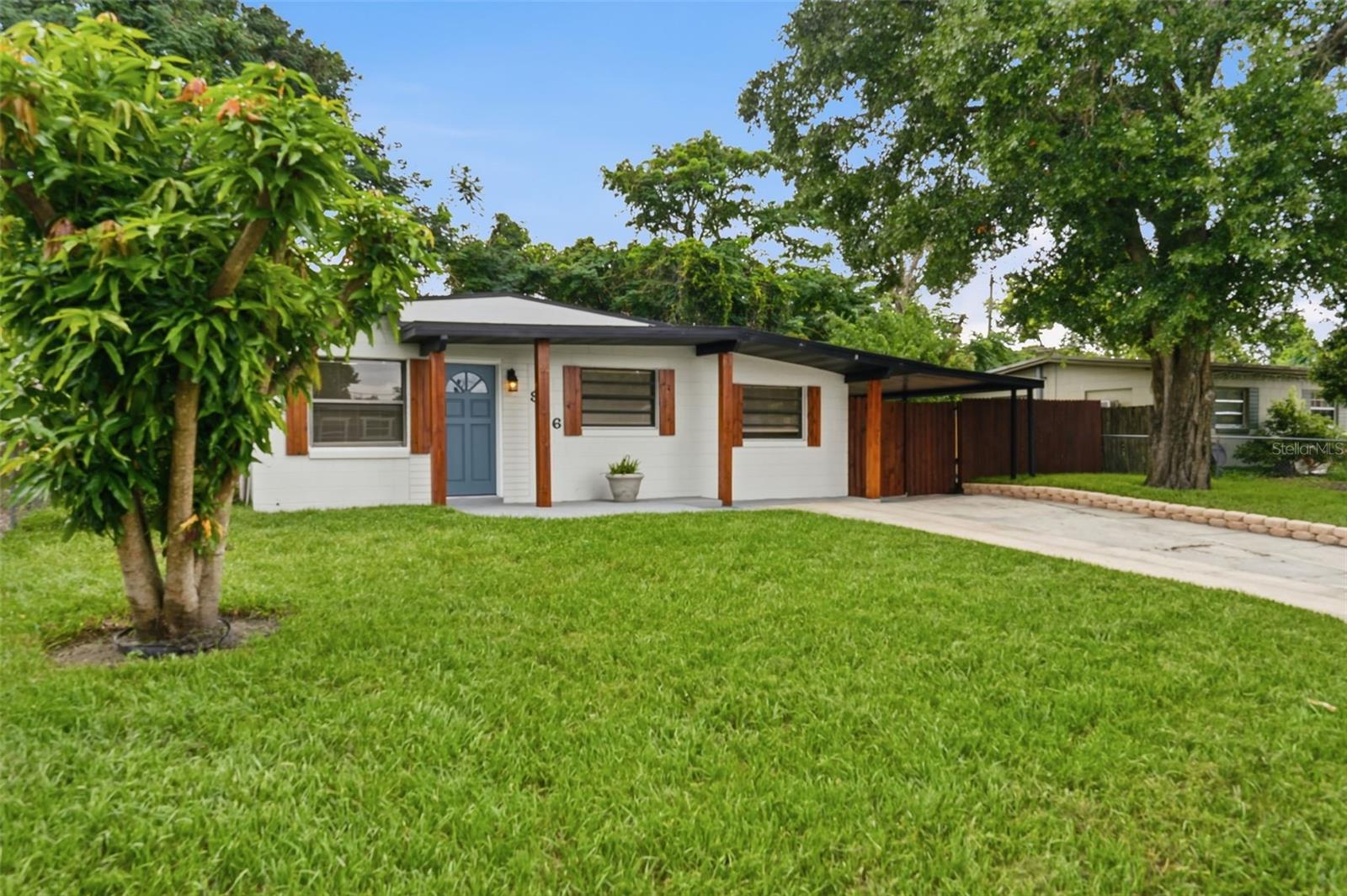 906 Sabrina Dr Property Photo 1