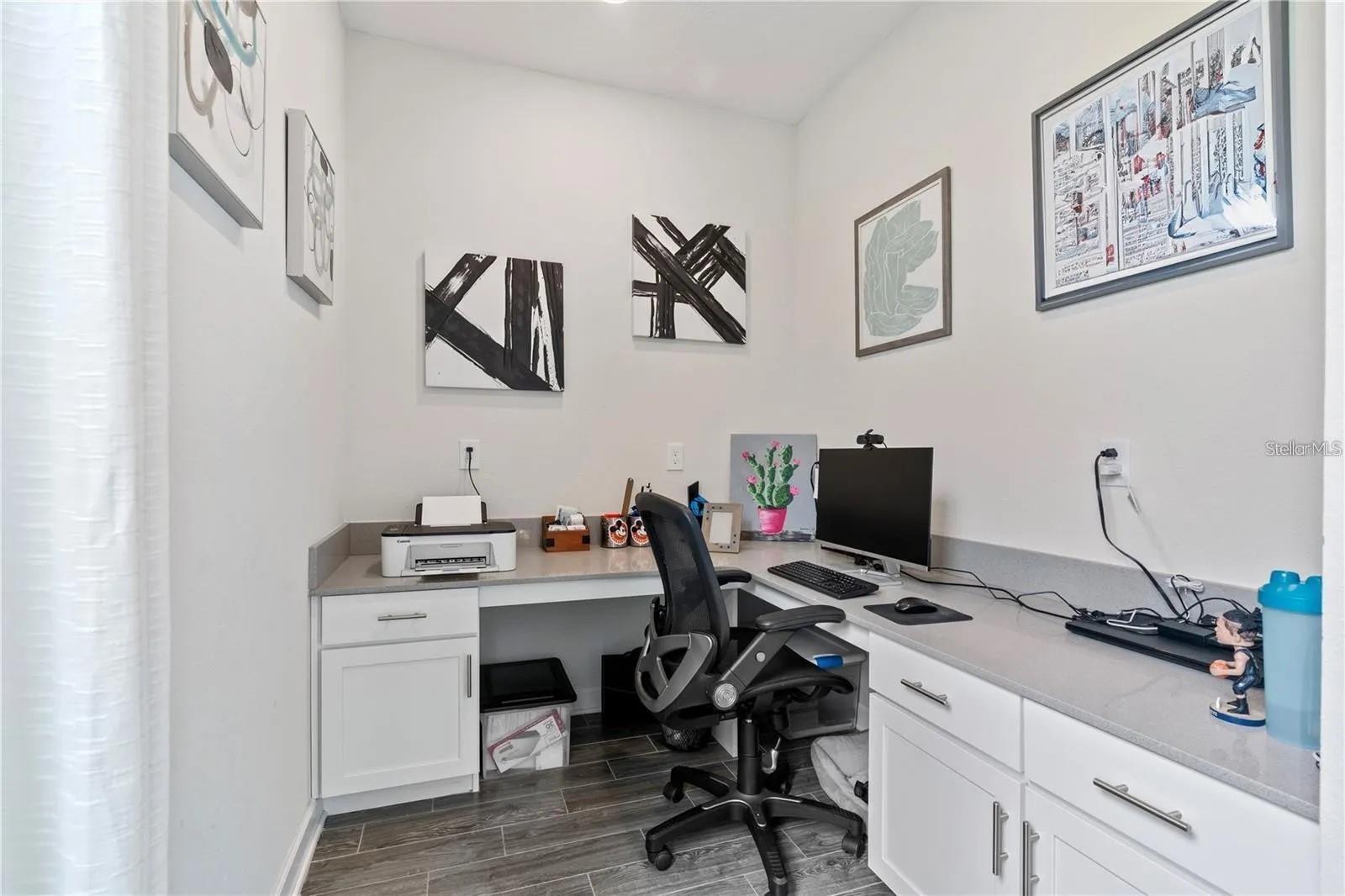 11819 Imaginary Way Property Photo 30