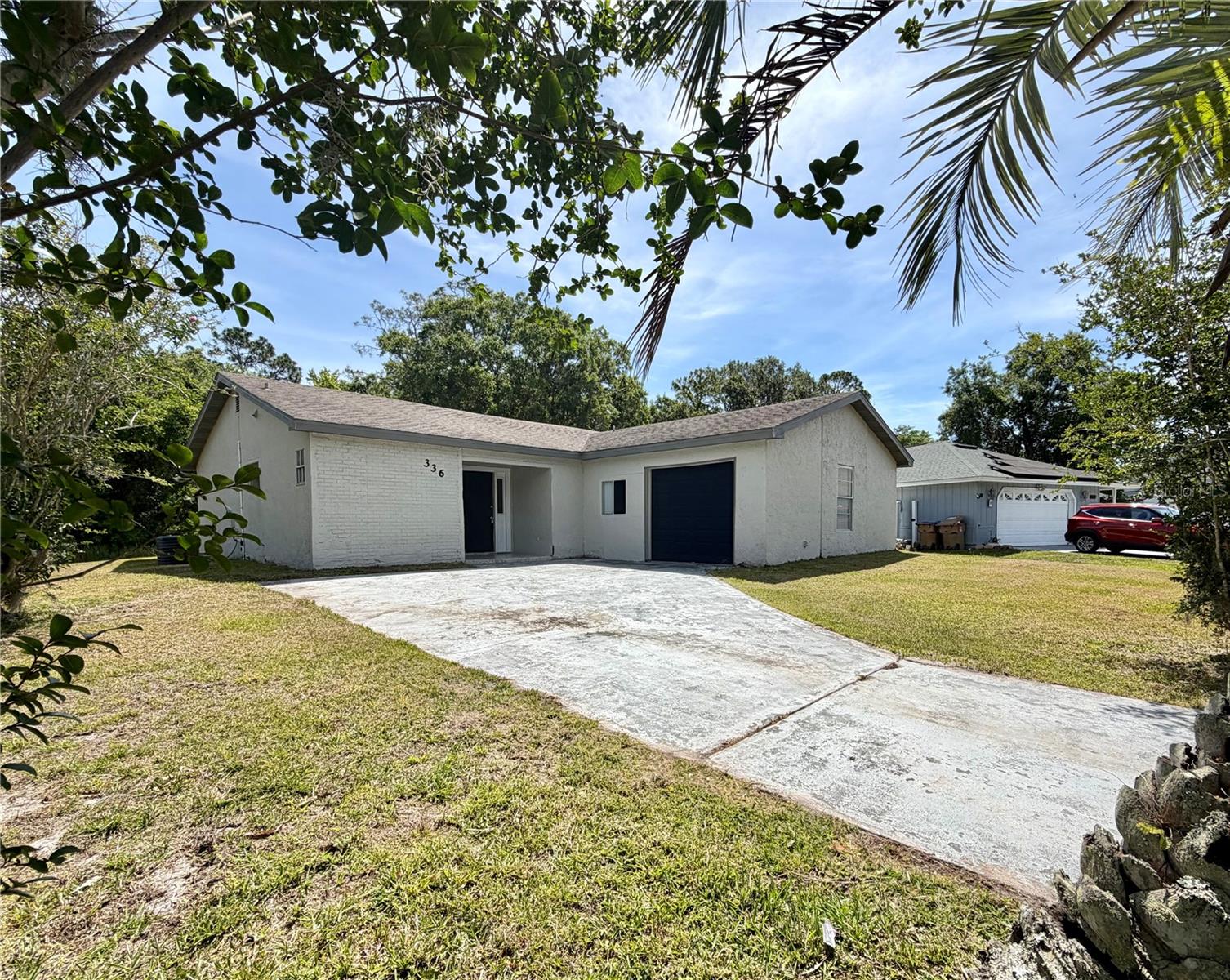 336 Montgomery Ct Property Photo 1