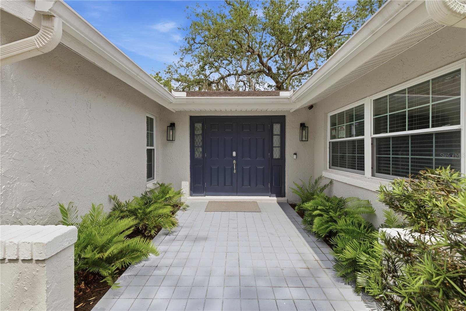 1389 PONCE DE LEON BLVD