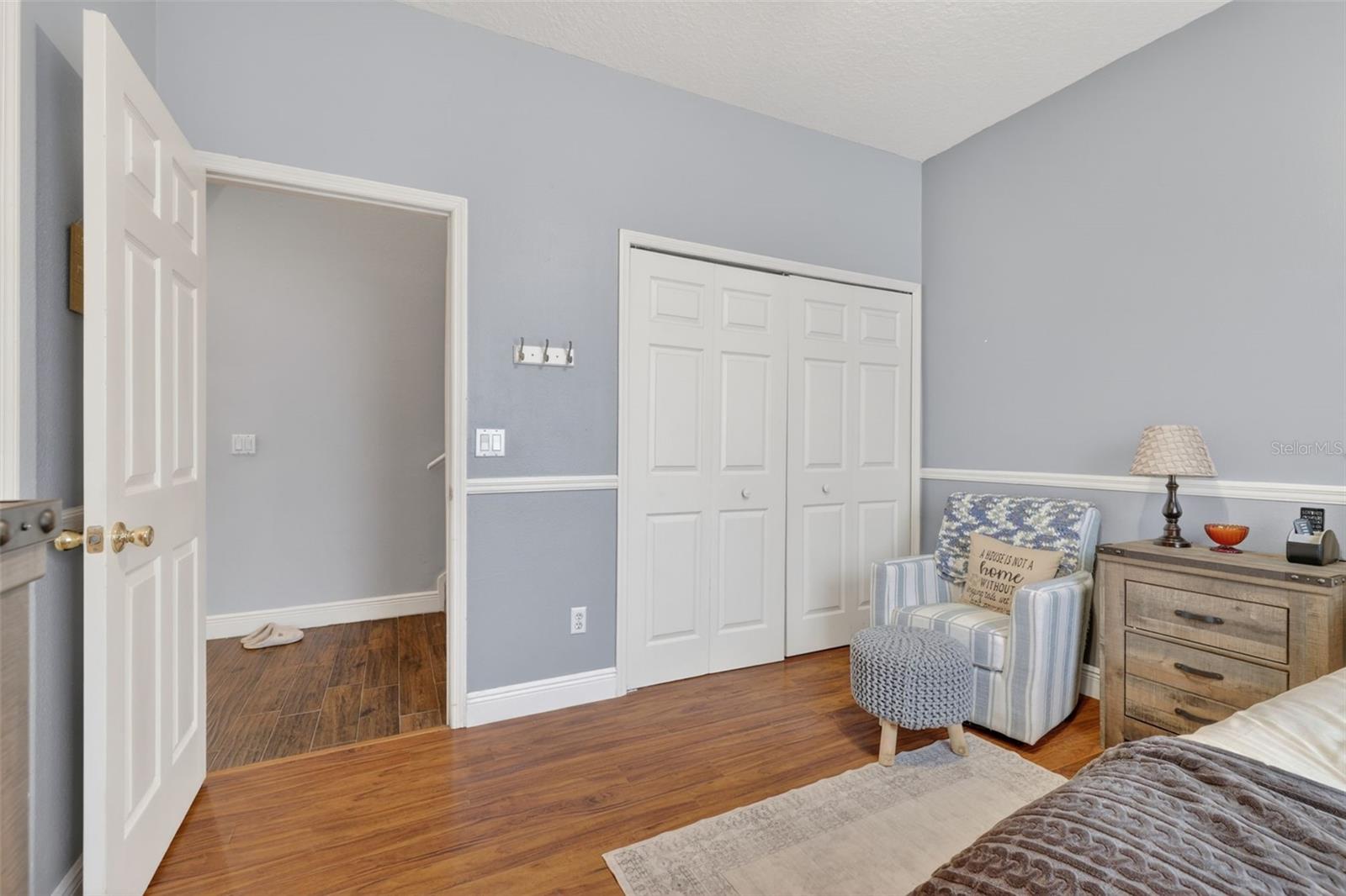 4552 Lake Calabay Dr Property Photo 35