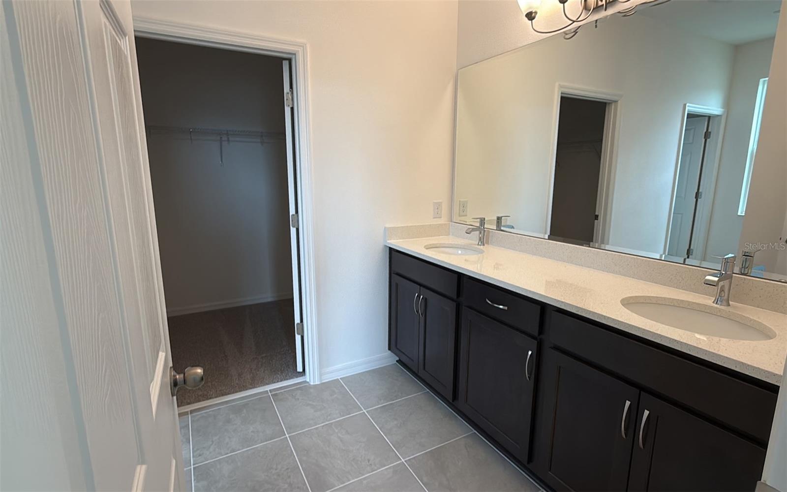 6866 Spanish Imperial St Property Photo 5