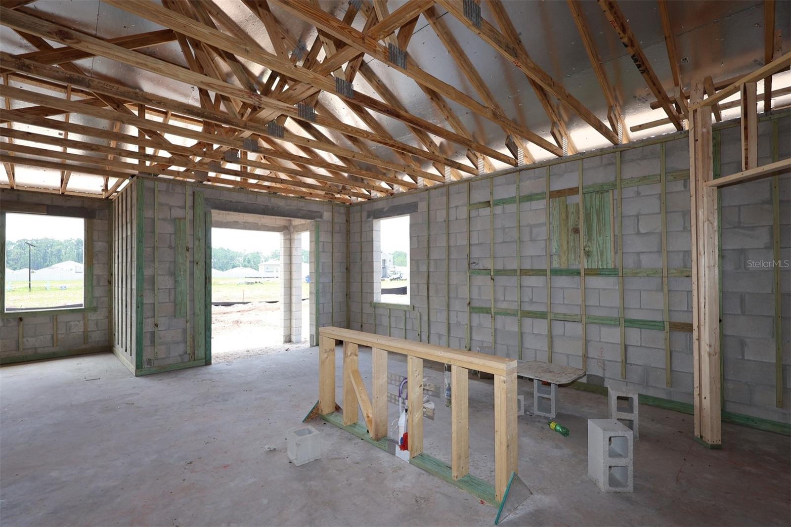2719 Laughing Gull Ln Property Photo 3