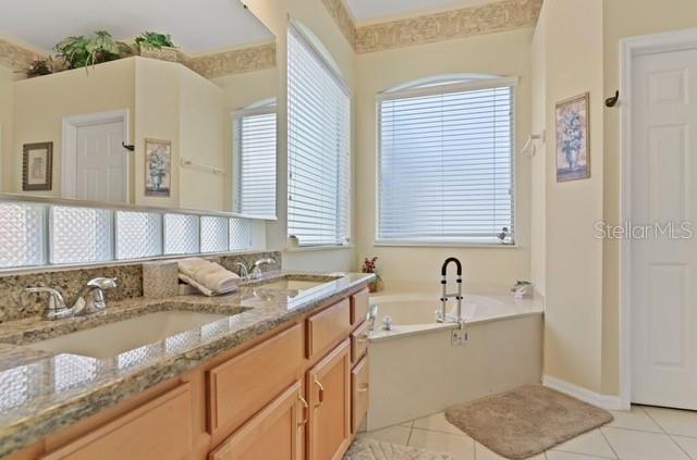 236 Boxwood Dr Property Photo 16
