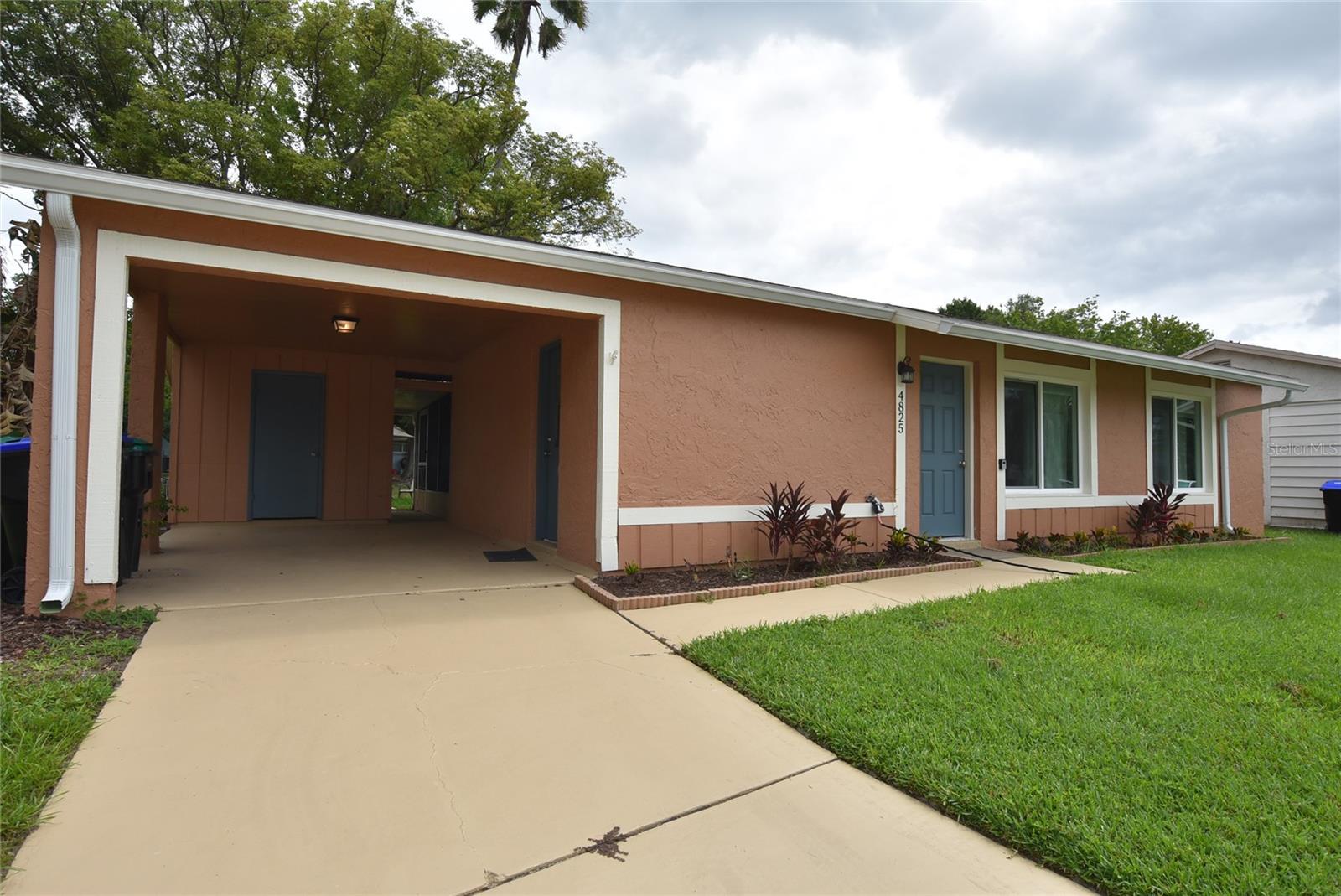 4825 Loretta Ln Property Photo 3