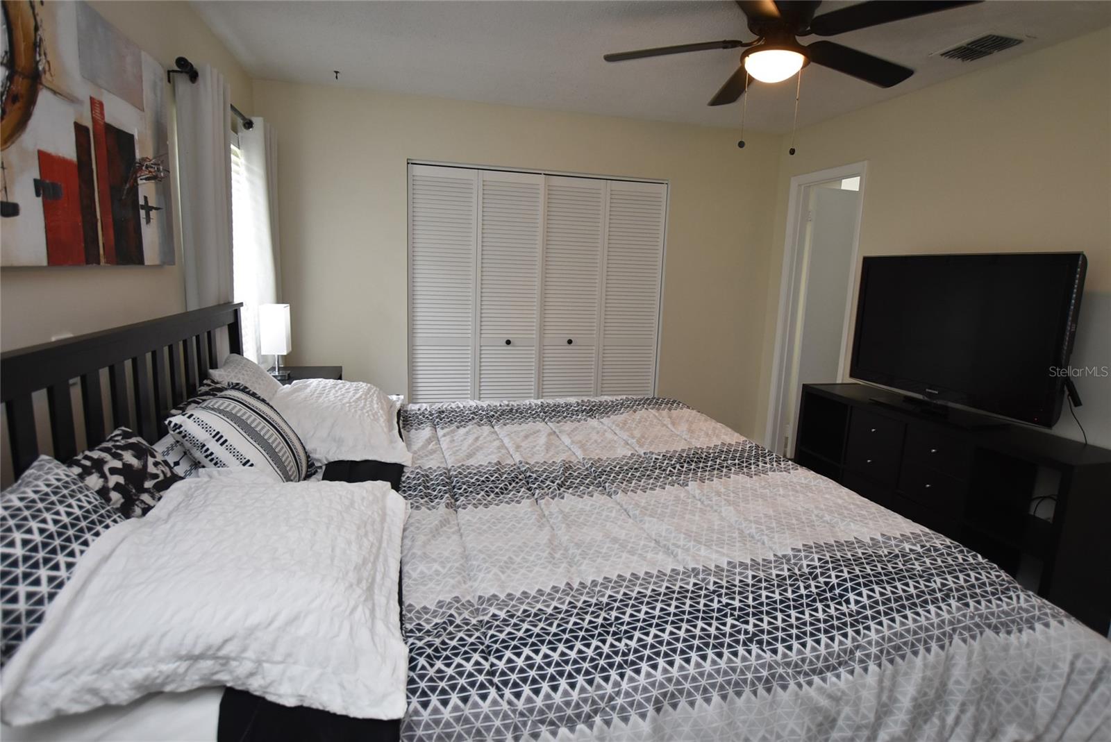 4825 Loretta Ln Property Photo 13