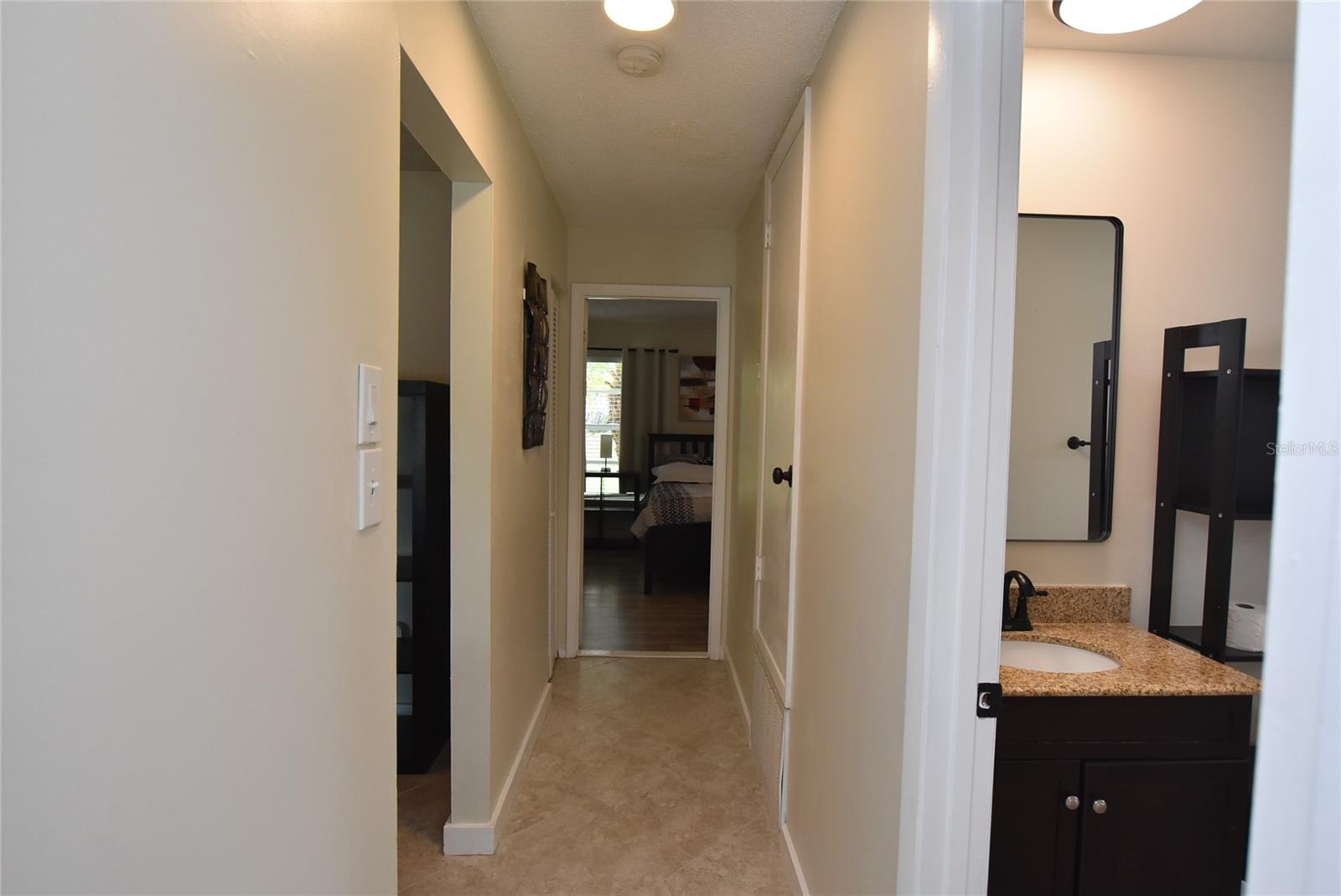 4825 Loretta Ln Property Photo 23