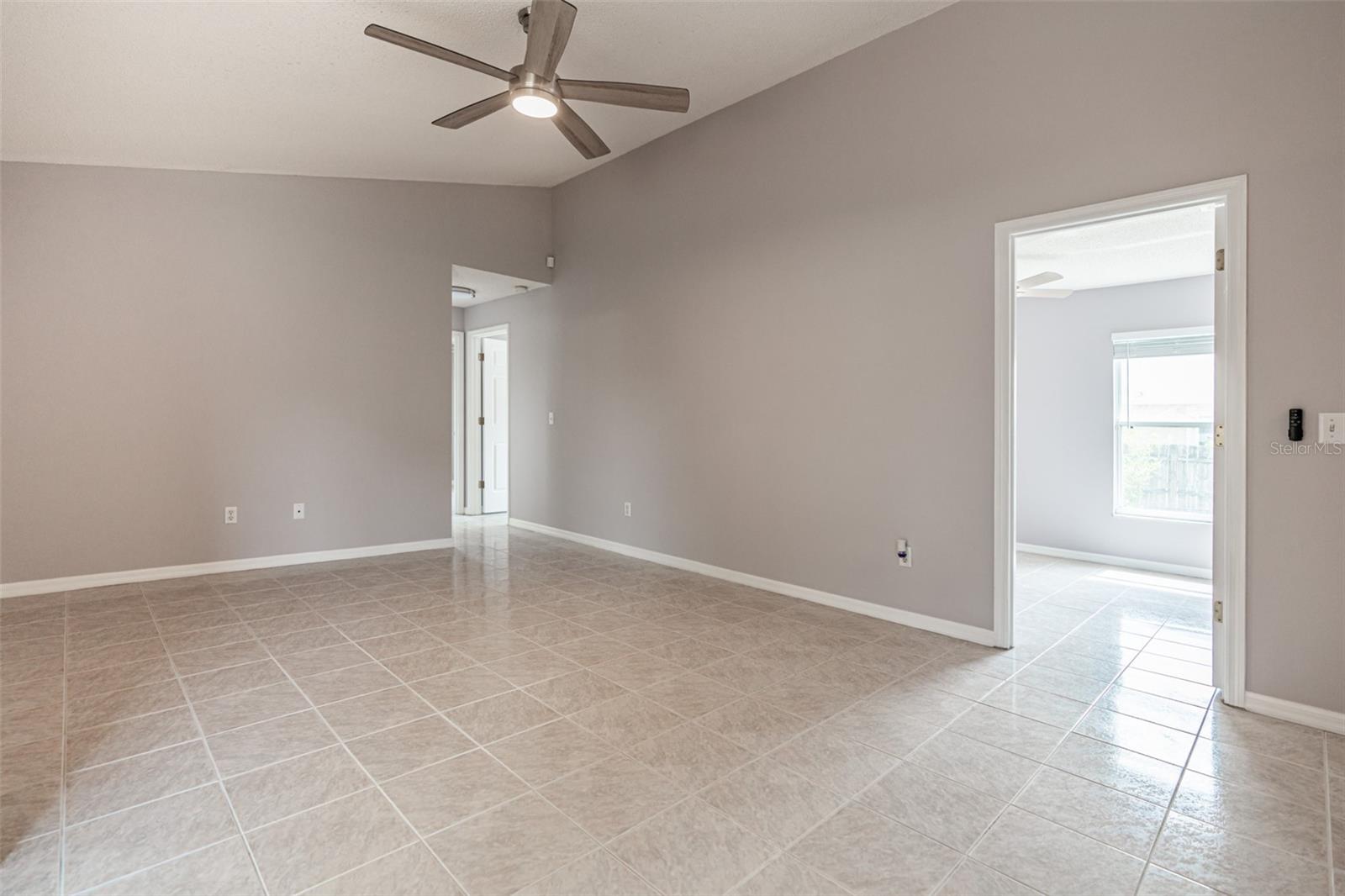 5437 Lehigh Ave Property Photo 24