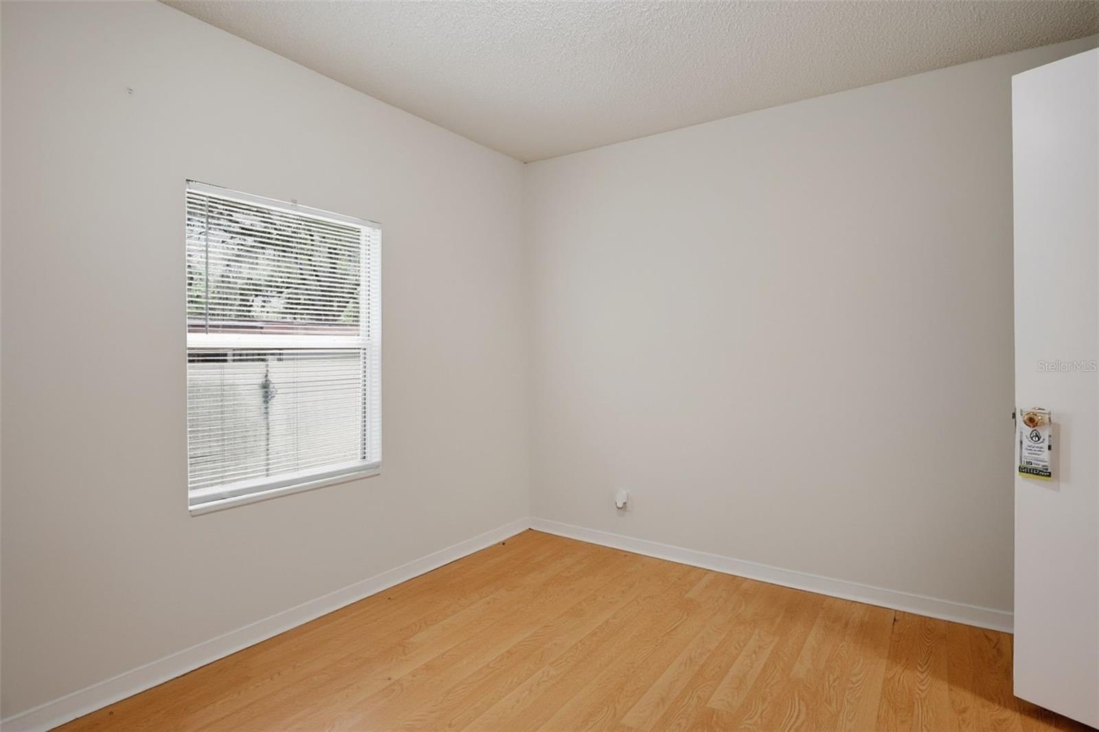 1510 E Navajo Ave Property Photo 15