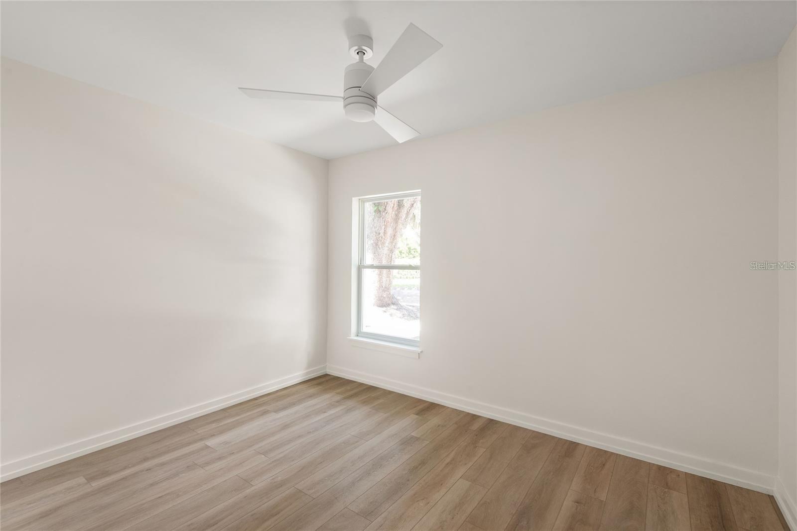 1606 Park Lake St #9 Property Photo 14