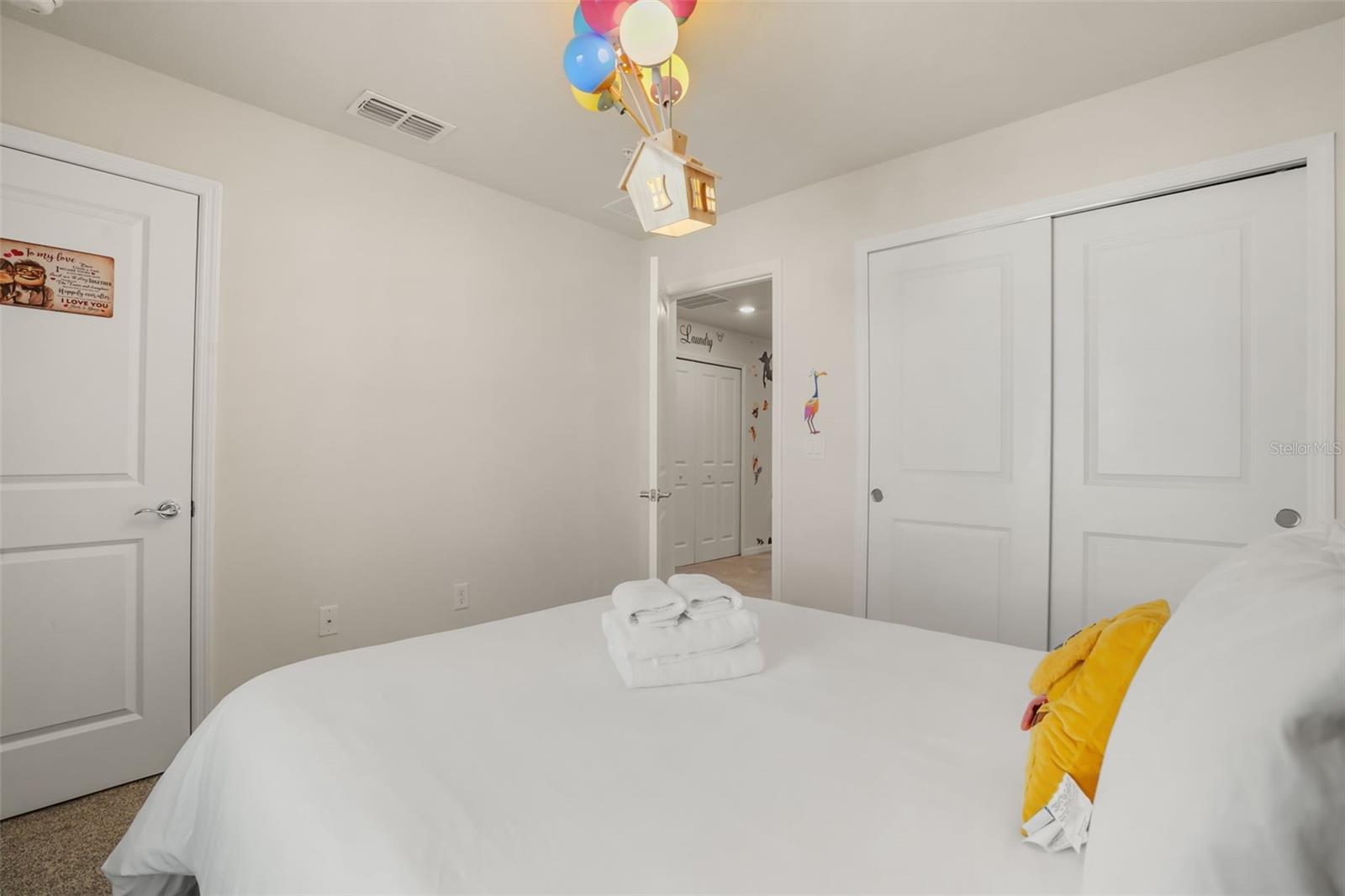 1284 Blue Island Dr Property Photo 17