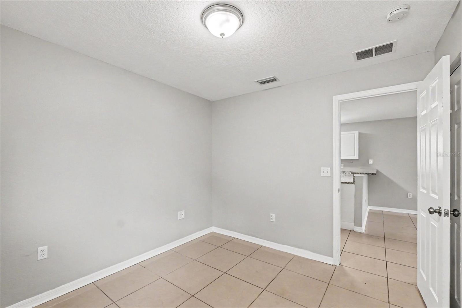 2608 5th Ave E Property Photo 5