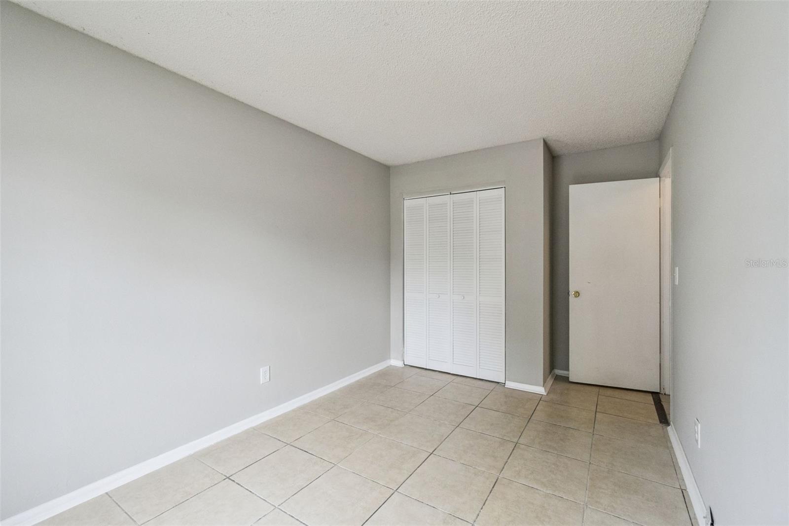2 Lake Villa Way Property Photo 9