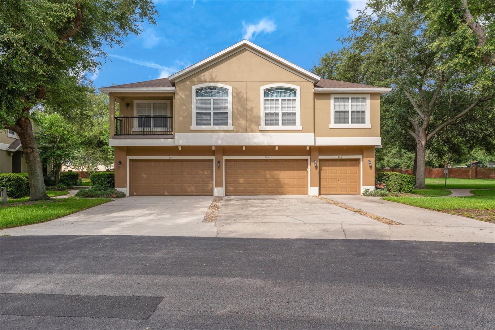 870 Ashworth Overlook Dr #a Property Photo 1