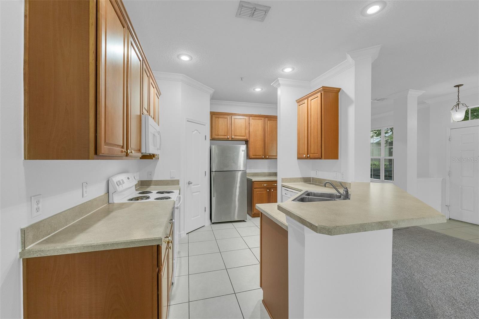 870 Ashworth Overlook Dr #a Property Photo 16