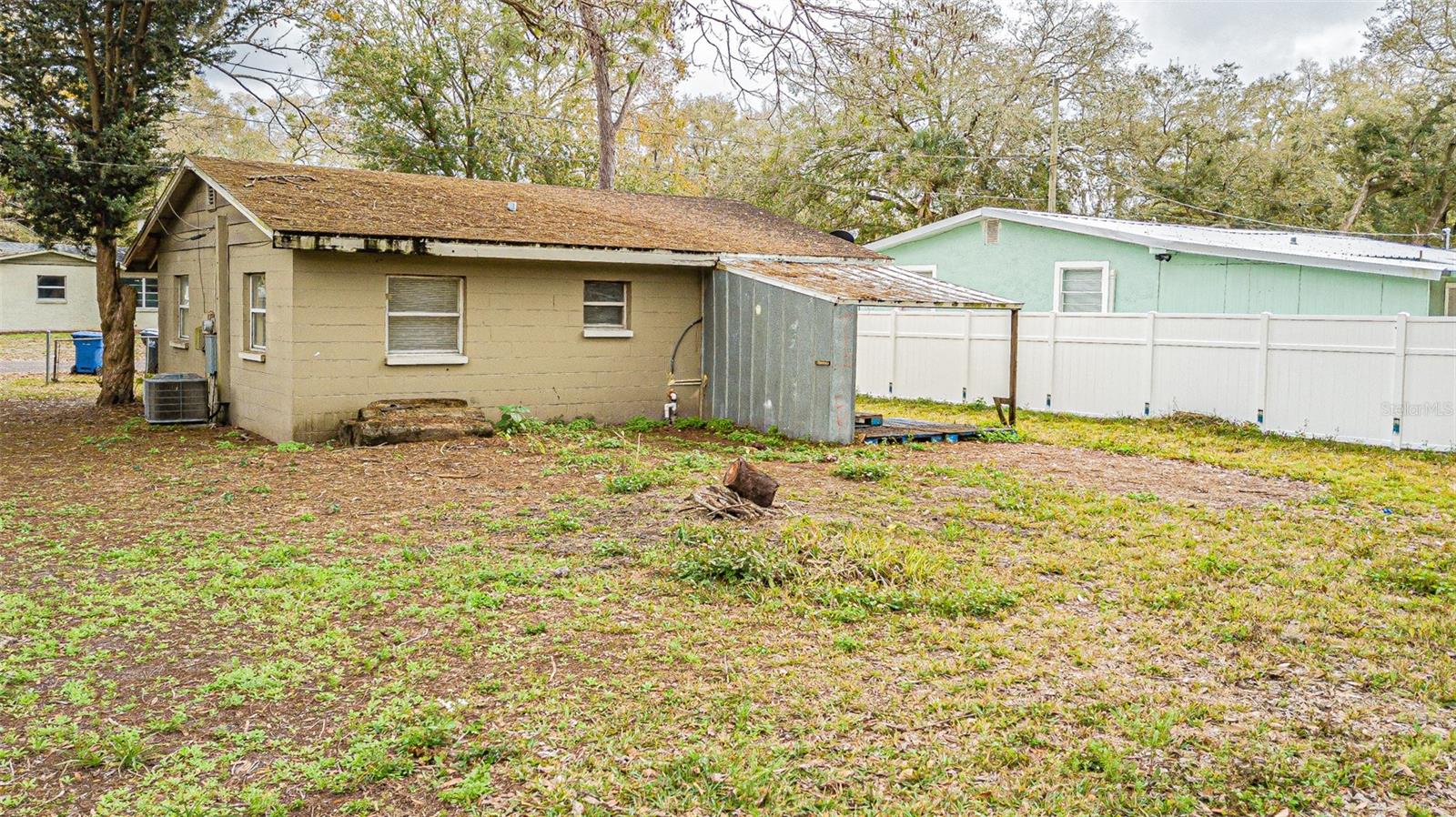 14918 Pinecrest Rd Property Photo 9
