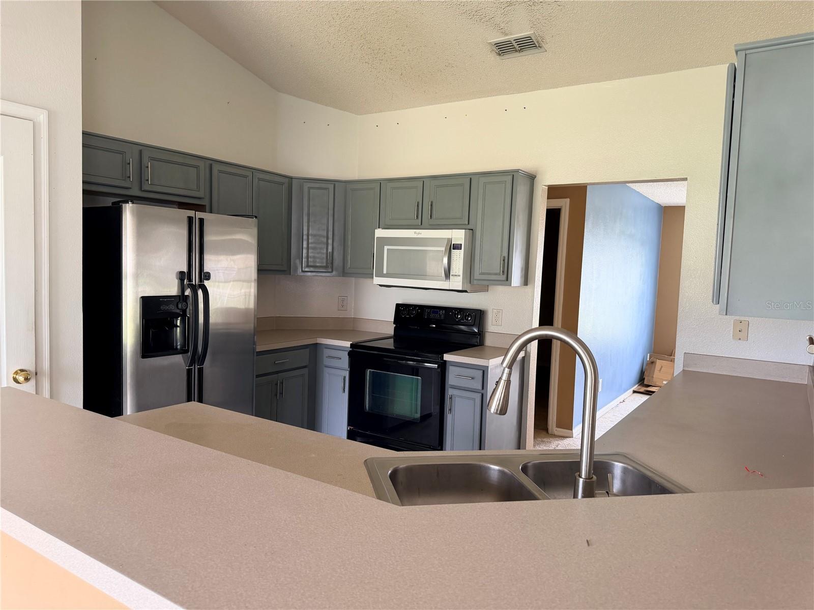 1713 Minnow Ct Property Photo 3