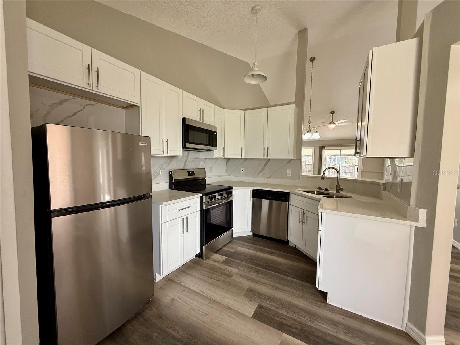 6521 Garden Spring Ct Property Photo 2