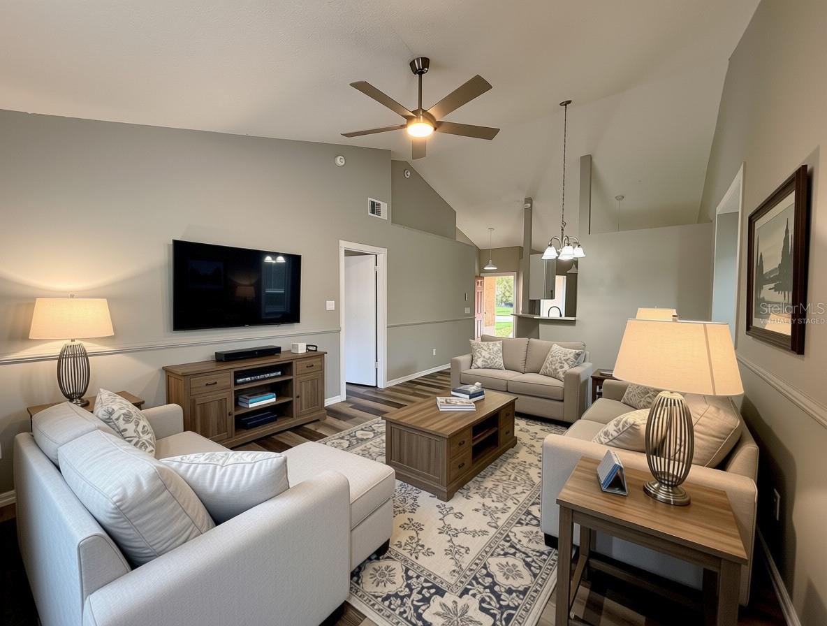 6521 Garden Spring Ct Property Photo 5