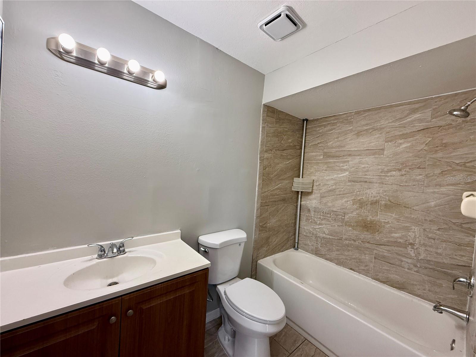 6521 Garden Spring Ct Property Photo 11