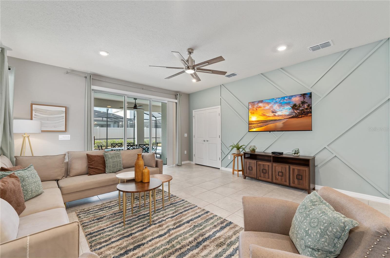 3436 Lilac Way Property Photo 11