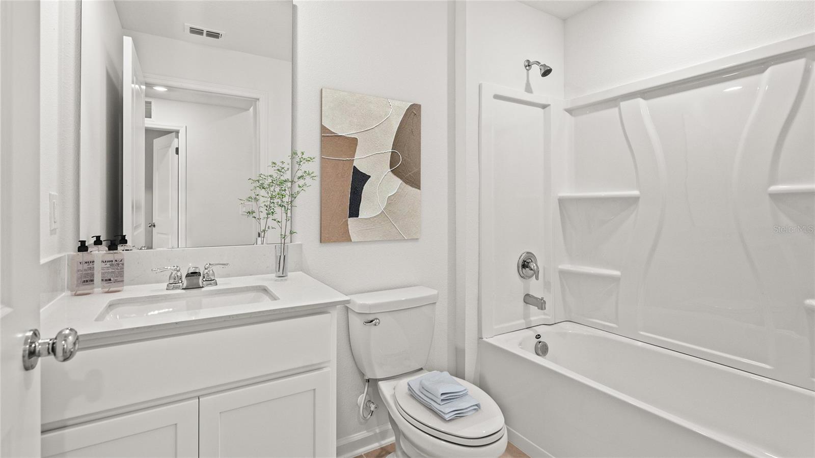 1612 Willow Garden Loop Property Photo 4